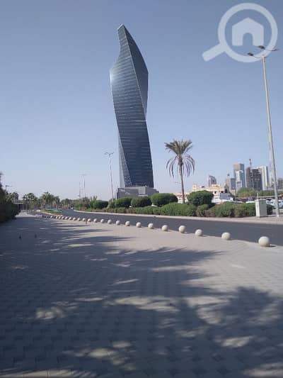 عقارات تجارية اخرى  للايجار في الفروانية، مدينة الكويت - مكاتب تجارية للايجار