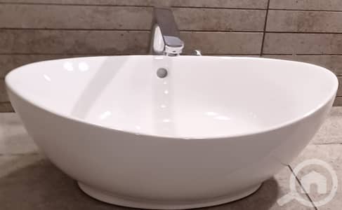 فلیٹ 5 غرف نوم للايجار في الفحيحيل، مدينة الكويت - Brand new 5 Bedroom Floor(villa) In fahaheel.