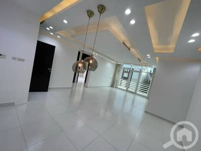 فلیٹ 3 غرف نوم للايجار في فنيطيس، مدينة الكويت - للإيجار شقه الفنيطيس مع بلكونه