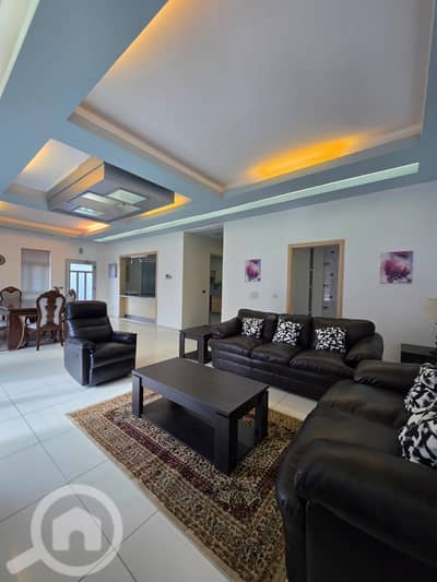 3 Bedroom Apartment for Rent in Salwa, Kuwait City - للإيجار في سلوى: شقة VIP مفروشة (مساحات راهية) - سكاي لايت ومطبخ مجهز