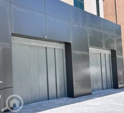 Other Commercial for Rent in Sharq, Kuwait City - Half a commercial floor for rent in sharq Block 7