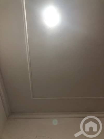 8 Bedroom Villa for Rent in Fahad Al Ahmed, Kuwait City - Kuwaiti house for rent