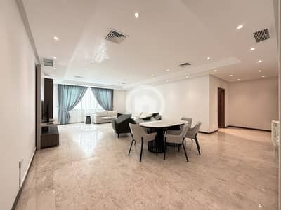 3 Bedroom Flat for Rent in Salwa, Kuwait City - Salwa – large, furnished, three bedroom apartment w/pool