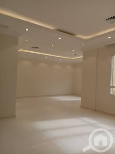4 Bedroom Villa for Rent in Rumaithiya, Kuwait City - للإيجار شقة دوبلكس VvVIP في الرميثية ارضي مع اول