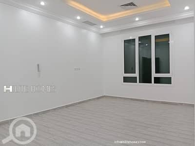 3 Bedroom Flat for Rent in Salwa, Kuwait City - Three bedroom apartment for rent in Salwa
