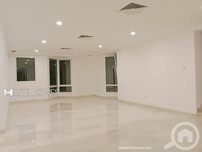 4 Bedroom Apartment for Rent in Salwa, Kuwait City - Spacious Four bedroom Duplex for rent in Salwa, Kuwait