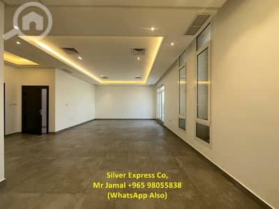 فلیٹ 4 غرف نوم للايجار في ابو فطيرة، مدينة الكويت - Spacious 4 Bedroom Floor for Rent in Abu Fatira.