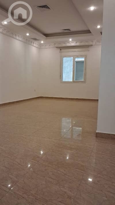 فیلا 4 غرف نوم للايجار في فنيطيس، مدينة الكويت - للإيجار دور ارضى في الفنيطيس مع ديوانية ٩٠٠ د. ك