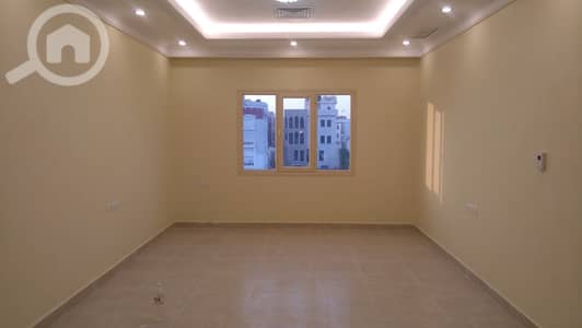 فلیٹ 3 غرف نوم للايجار في ابو حليفة، مدينة الكويت - Modern 2 and 3 bedrooms(villa) in abu halifa.