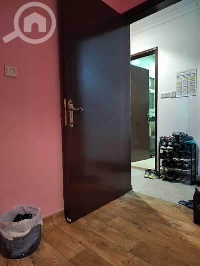 2 Bedroom Apartment for Rent in Al Salmiya, Kuwait City - one 2 bedroom is available in the rooms if anyone need interest