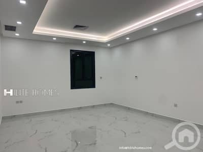 فلیٹ 3 غرف نوم للايجار في فنيطيس، مدينة الكويت - Three Bedroom apartment for rent in Funaitees
