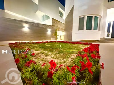 5 Bedroom Villa for Rent in Al Bida'a, Kuwait City - Renovated Five bedroom villa for rent in Al bida