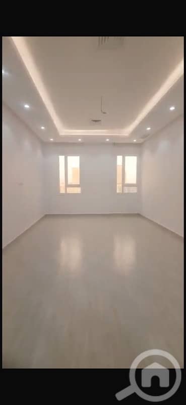 3 Bedroom Flat for Rent in Fahad Al Ahmed, Kuwait City - for rent in Sabah alahmed big villa flat