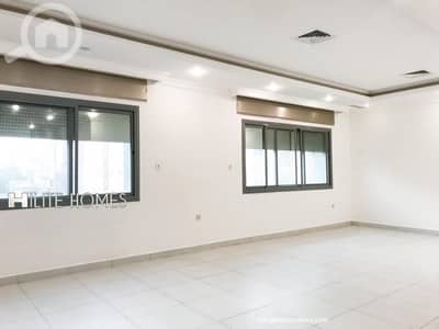 فلیٹ 3 غرف نوم للايجار في سلوى، مدينة الكويت - Three bedrooms apartment for rent in Salwa