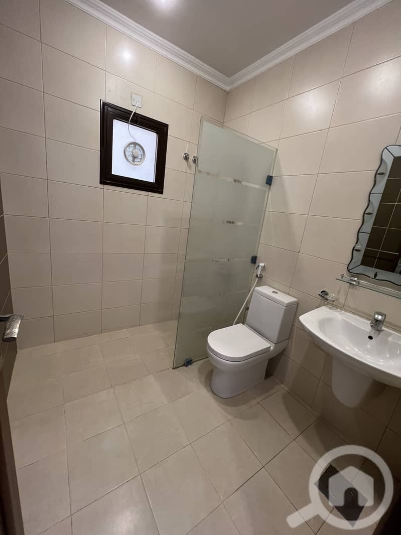 للإيجار دور في الجابريه للإيجار دور في الجابريه