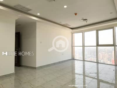 شقة 3 غرف نوم للايجار في السالمية، مدينة الكويت - Three Bedroom Sea view Apartment for rent in Salmiya