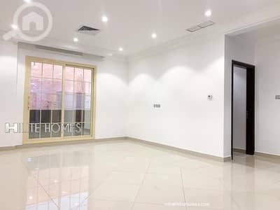 فلیٹ 3 غرف نوم للايجار في سلوى، مدينة الكويت - Three Bedroom Apartment for Rent in Salwa
