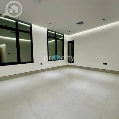 فلیٹ 4 غرف نوم للايجار في الفيحاء، مدينة الكويت - Brand new Four Master bedroom floor for rent in Faiha, Kuwait