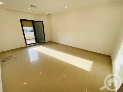 3 Bedroom Flat for Rent in Al Eqaila, Kuwait City - Eqailla - bright 3 bedrooms with 2 big balconies close to Aum