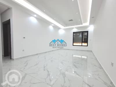 فلیٹ 4 غرف نوم للايجار في الرميثية، مدينة الكويت - 4 Master Bedrooms Ground Floor in Rumaithiya