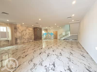 فیلا 5 غرف نوم للايجار في البدع، مدينة الكويت - Modern Style Fully Renovated 5 Bedrooms Villa in Bidda