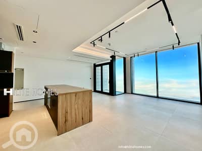 شقة 2 غرفة نوم للايجار في المنطقة الحرة، مدينة الكويت - Brand New Two Master bedroom seaview apartment in Kuwait City