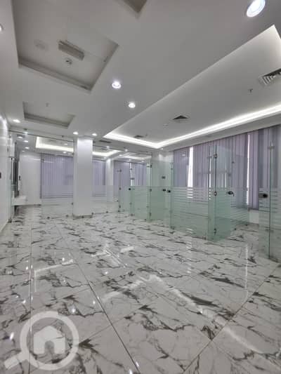 عقارات تجارية اخرى  للايجار في السالمية، مدينة الكويت - مكتب فاخر للايجار في قلب السالمية - موقع استراتيجي