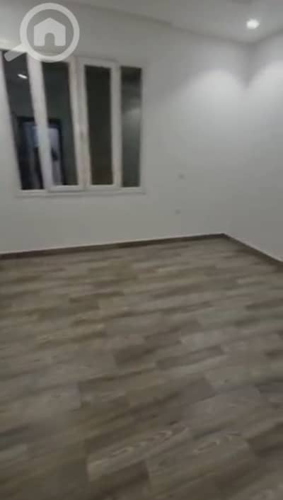 3 Bedroom Flat for Rent in Mubarak Al Abdullah, Kuwait City - للإيجار شقه في ضاحيه عبدالله مبارك