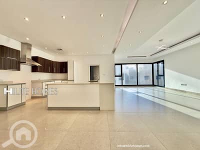 شقة 4 غرف نوم للايجار في فنيطيس، مدينة الكويت - Spacious 4-Bedroom Floor for Rent in Al Funaitis