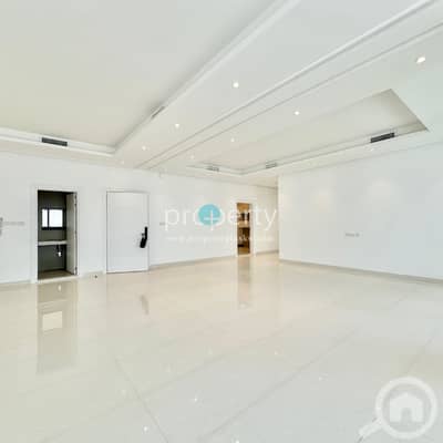فلیٹ 5 غرف نوم للايجار في مبارك الكبير، مدينة الكويت - Five bedrooms spacious floor for rent in Fnaitees
