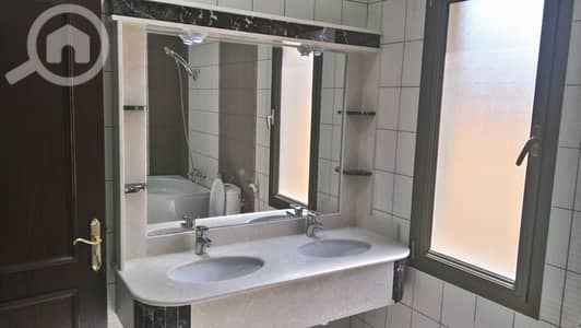 4 Bedroom Flat for Rent in Al Manqaf, Kuwait City - Pets friendly 4 bedroom with balcony in mangaf 4 Bedroom Flat for Rent in Al Manqaf, Kuwait City - Pets friendly 4 bedroom with balcony in mangaf