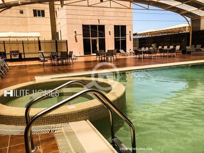 فلیٹ 3 غرف نوم للايجار في السالمية، مدينة الكويت - Three bedroom for rent in Salmiya, Kuwait