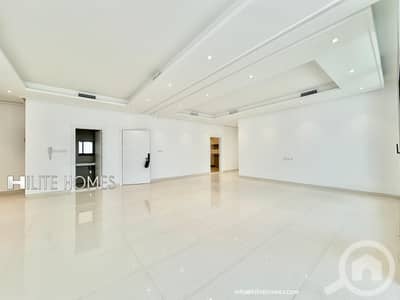 فلیٹ 5 غرف نوم للايجار في فنيطيس، مدينة الكويت - Five bedrooms spacious floor for rent in Fnaitees