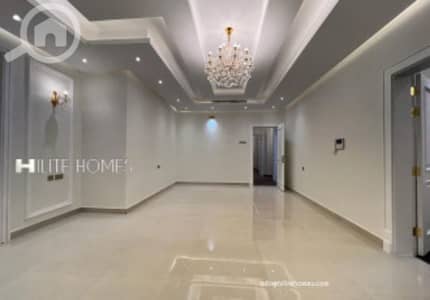 شقة 4 غرف نوم للايجار في مشرف، مدينة الكويت - Spacious three bedroom ground floor in Mishref