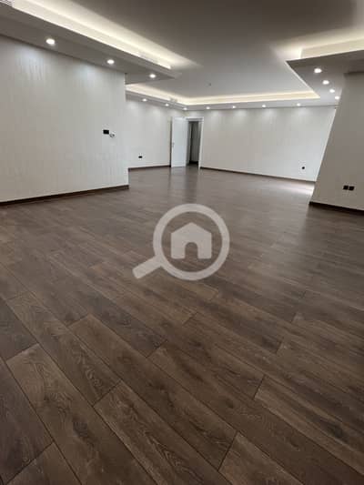4 Bedroom Villa for Rent in Al Siddeeq, Kuwait City - للإيجار دور في الصديق