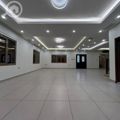 فیلا 4 غرف نوم للايجار في السلام، مدينة الكويت - Triplex 3-Story Apartment for Rent in Al Salam