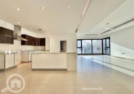 شقة 4 غرف نوم للايجار في فنيطيس، مدينة الكويت - Spacious 4-Bedroom Floor for Rent in Al Funaitis