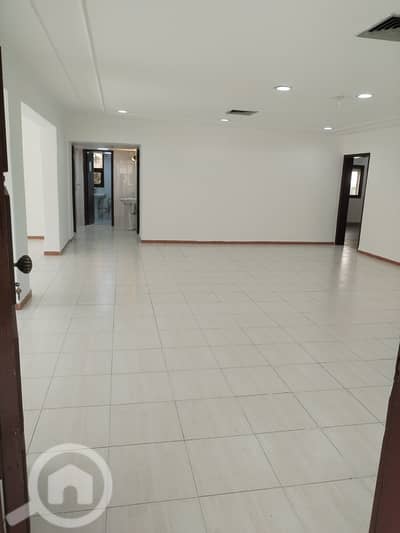 فلیٹ 3 غرف نوم للايجار في الدسمة، مدينة الكويت - شقة للايجار في الدسمة