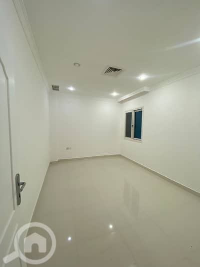 شقة 4 غرف نوم للايجار في مبارك الكبير، مدينة الكويت - الرميثية شقة 4 غرف نوم للايجار في مبارك الكبير، مدينة الكويت - الرميثية