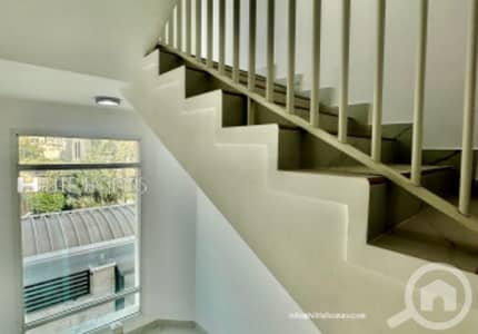 5 Bedroom Flat for Rent in Salwa, Kuwait City - Elegant 5-Bedroom Family Villa for Rent in Salwa