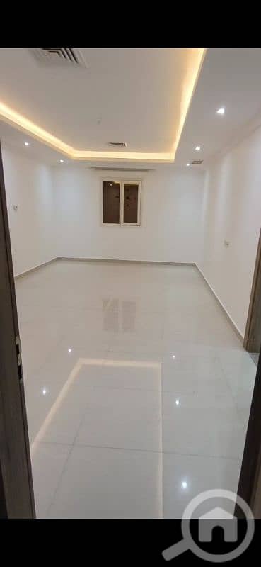 شقة 2 غرفة نوم للايجار في جابر الاحمد، مدينة الكويت - للإيجار في القيروان شقة تشطيب فخم وممتاز