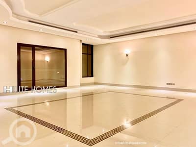 4 Bedroom Apartment for Rent in Al Fintas, Kuwait City - 4 Bedroom apartment with sea view and balcony for rent in Fintas. 4 Bedroom Apartment for Rent in Al Fintas, Kuwait City - 4 Bedroom apartment with sea view and balcony for rent in Fintas.