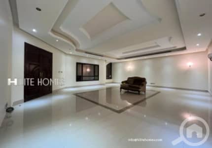 4 Bedroom Flat for Rent in Al Fintas, Kuwait City - Spacious 4BDR apartment with balcony 4 Bedroom Flat for Rent in Al Fintas, Kuwait City - Spacious 4BDR apartment with balcony