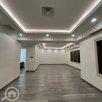 4 Bedroom Apartment for Rent in Al Siddeeq, Kuwait City - Apartment for rent in Al-Siddiq.