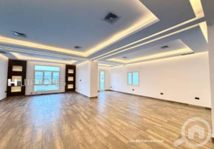 فلیٹ 3 غرف نوم للايجار في سلوى، مدينة الكويت - Three Bedroom full floor for rent in Salwa