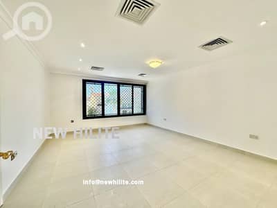 فیلا 7 غرف نوم للايجار في سلوى، مدينة الكويت - Luxury 7-Bedroom Spacious Villa for Rent in Salwa