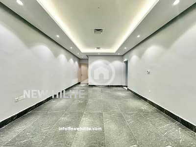 فلیٹ 4 غرف نوم للايجار في حطين، مدينة الكويت - Spacious 4-Bedroom Apartment for Rent in Hateen, Kuwait