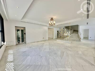 فیلا 7 غرف نوم للايجار في سلوى، مدينة الكويت - Spacious Villa for Rent in Salwa