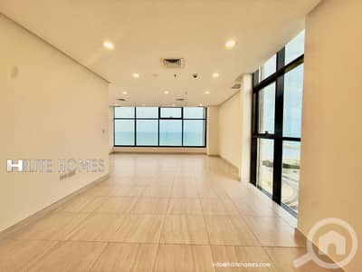 3 Bedroom Flat for Rent in Sabah Al Salem, Kuwait City - Three bedroom Seaview apartment for rent in Sabha Al Salem