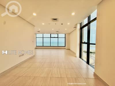 فلیٹ 3 غرف نوم للايجار في صباح السالم، مدينة الكويت - Three bedroom Seaview apartment for rent in Sabha Al Salem